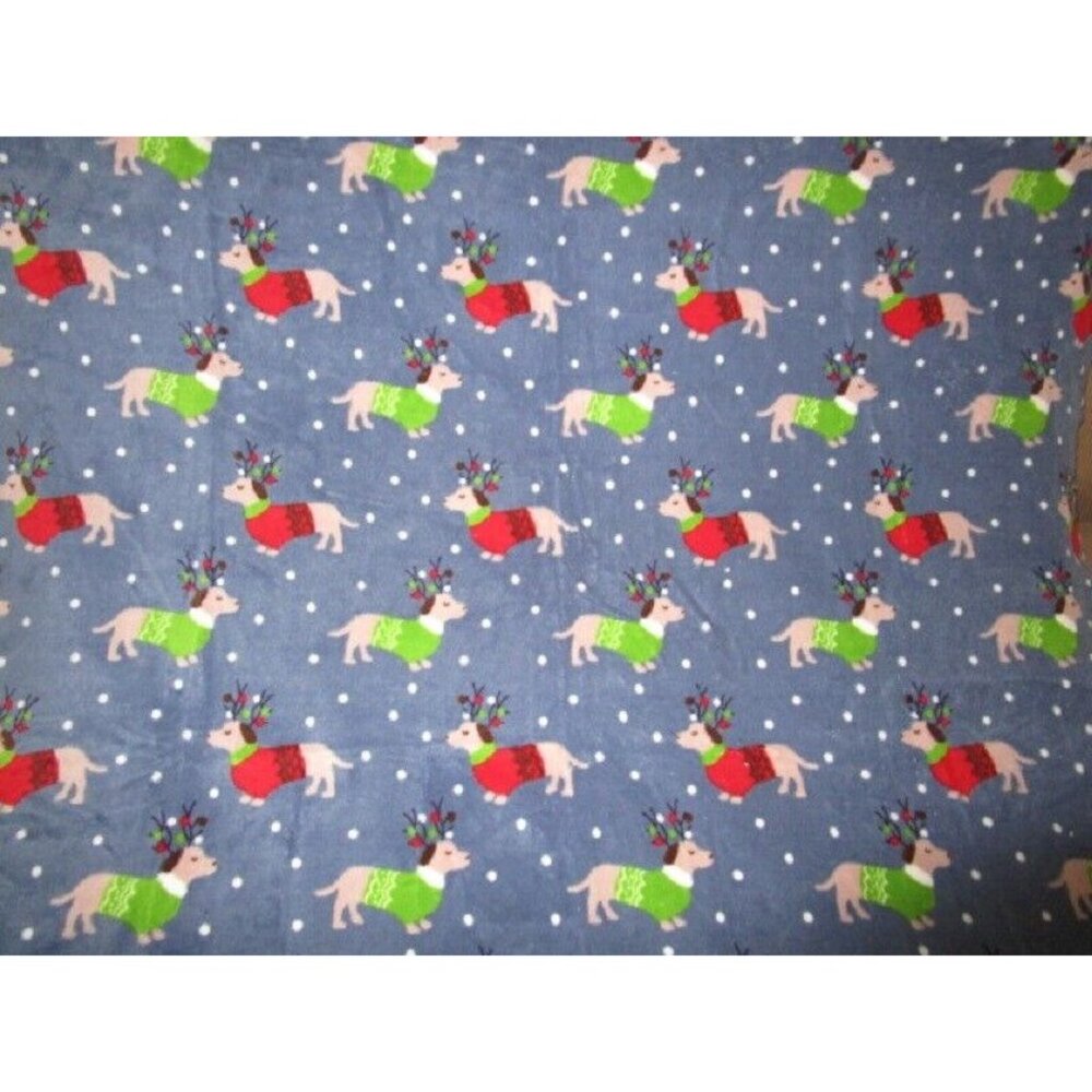 New Dachshund Dogs in Christmas Sweaters Plush Fleece Throw GIFT Blanket SOFT - Picture 2 of 4